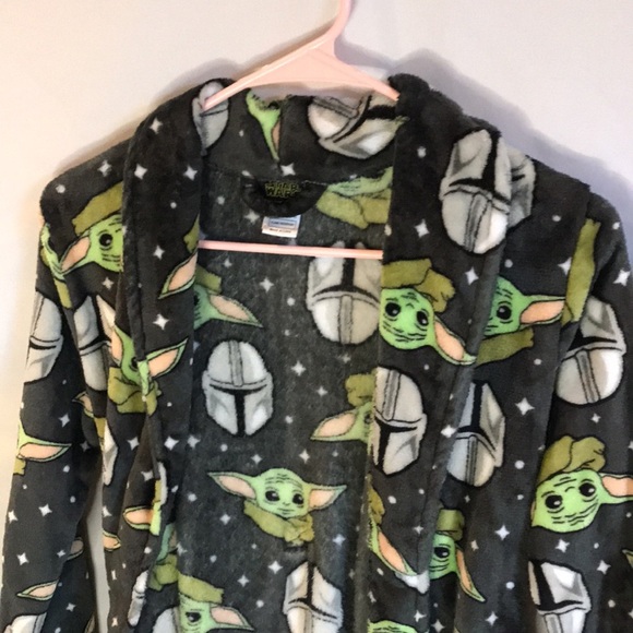 StarWars the Mandalorian Grogu Baby Yoda unisex kids plush soft robe size 8/10 - Picture 9 of 13